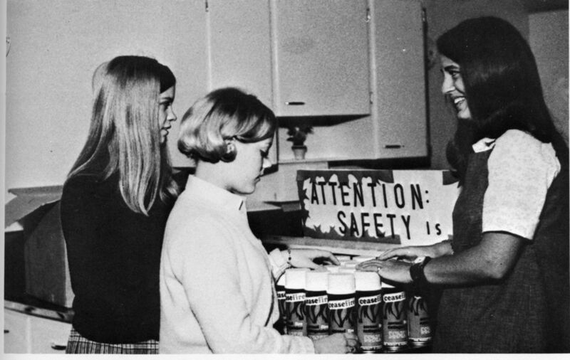 Tri Y Sophomores at Edgewater High School