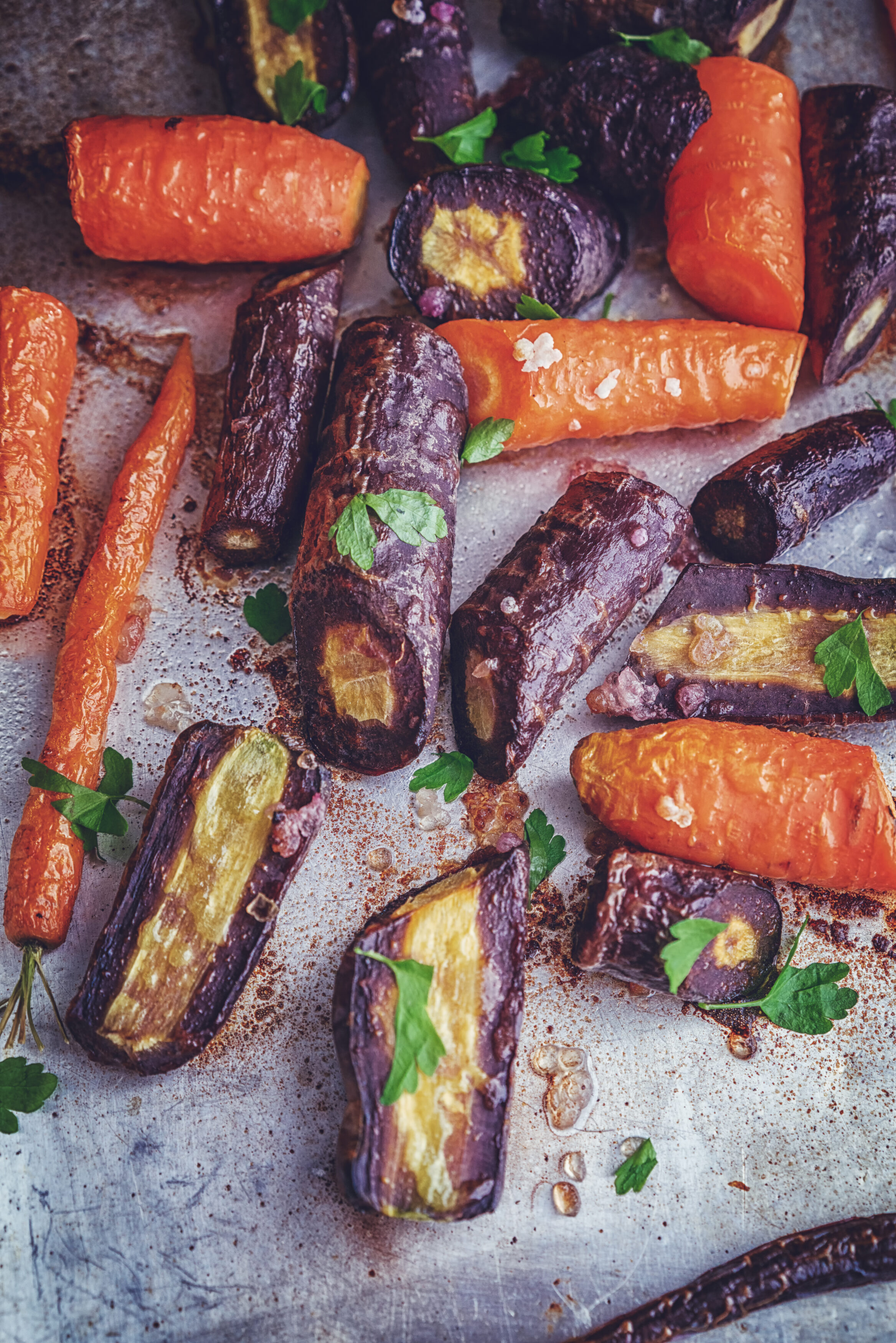 Roasted carrots with herbs